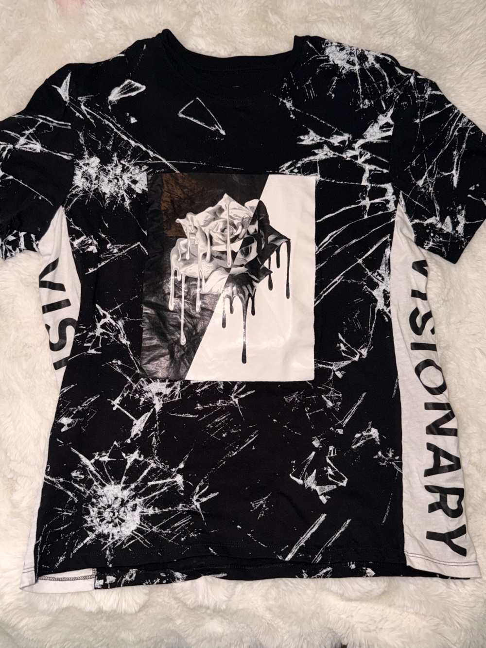 Rue21 Black & White Graphic Short Sleeve Tee